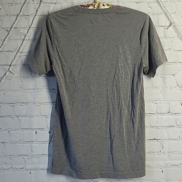 KY for KY Kentucky Bunghole Bourbon Barrel Gray Tee Tshirt Womens Size Small - Picture 12 of 13